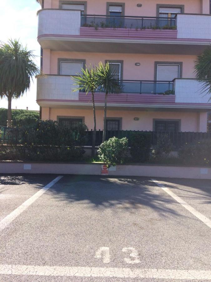 Appartamento Victoria Con Parcheggio Privato Civitavecchia Zewnętrze zdjęcie